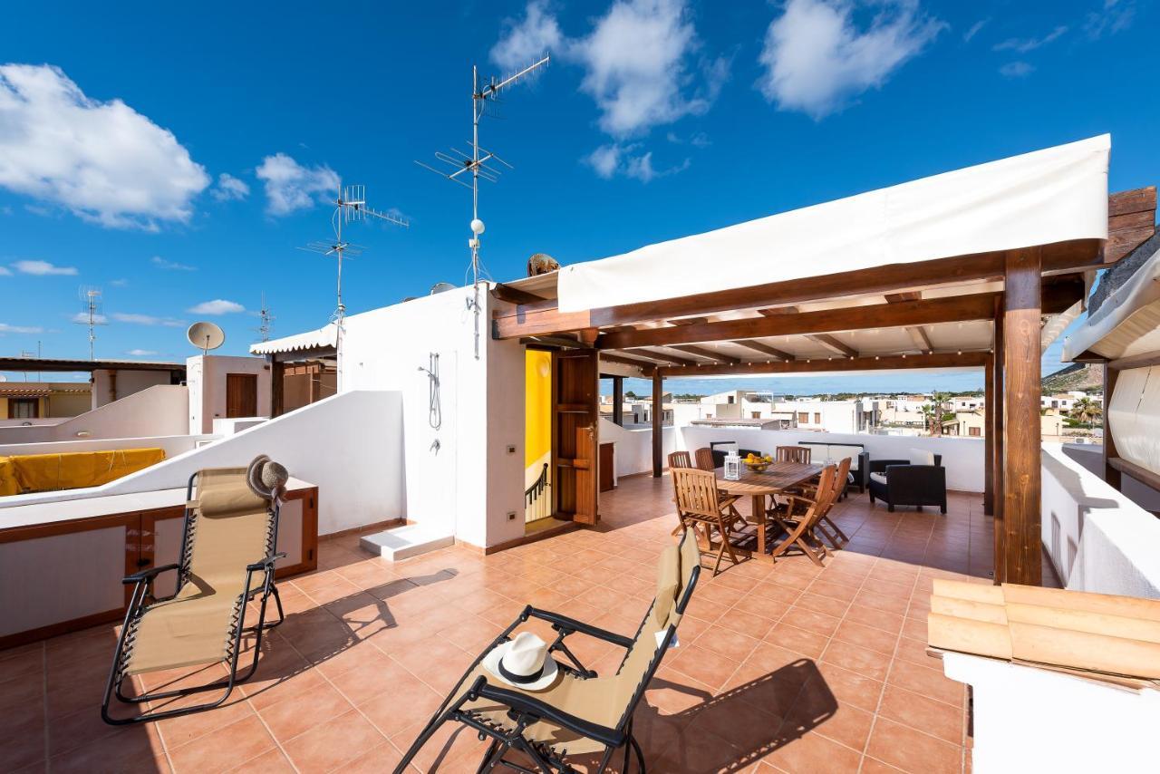 I Tre Golfi - Appartamenti Con Terrazzo Fino A 800 Mt Dal Mare San Vito Lo Capo Exteriör bild